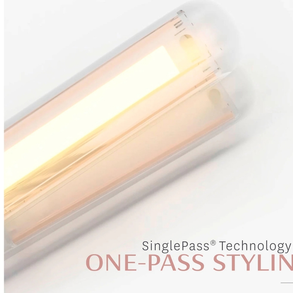 T3SinglePass Compact Travel Styling Flat Iron with - Picture 3 of 6